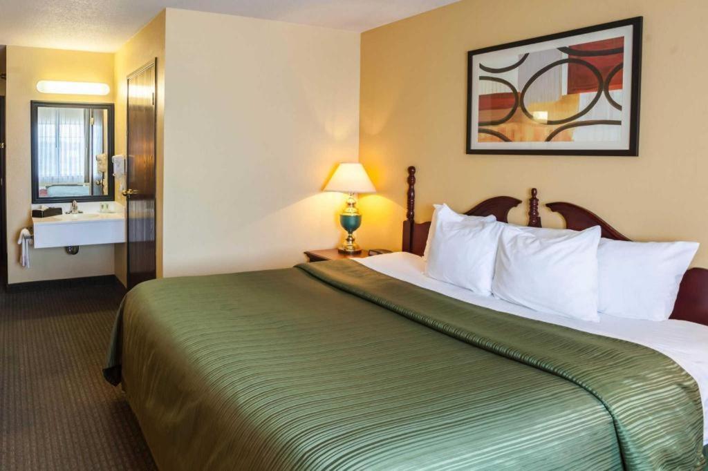 Quality Inn & Suites Arbor Eksteriør billede
