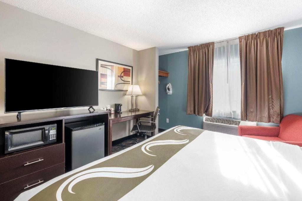 Quality Inn & Suites Arbor Eksteriør billede