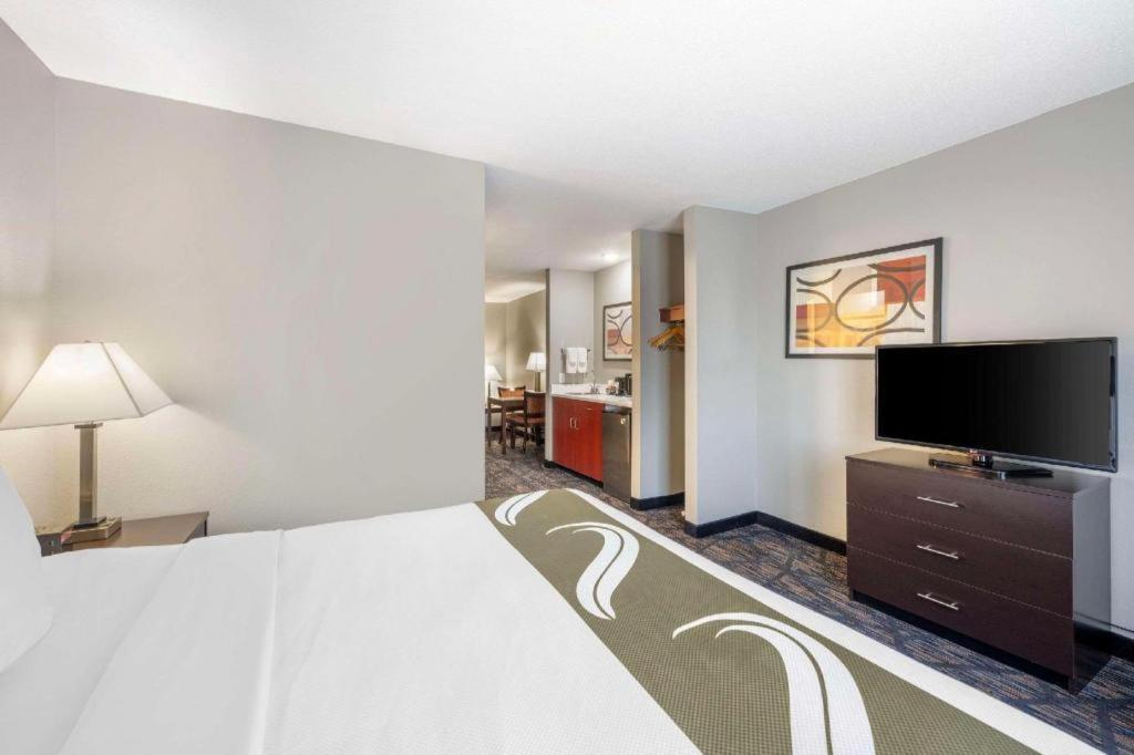Quality Inn & Suites Arbor Eksteriør billede