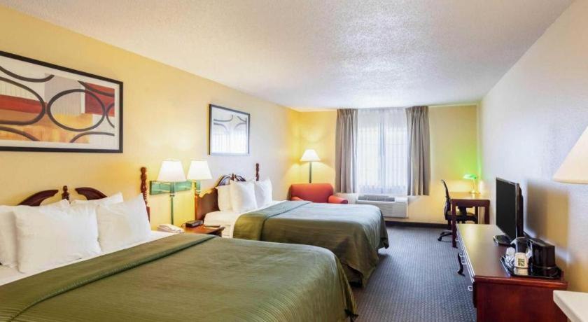 Quality Inn & Suites Arbor Eksteriør billede