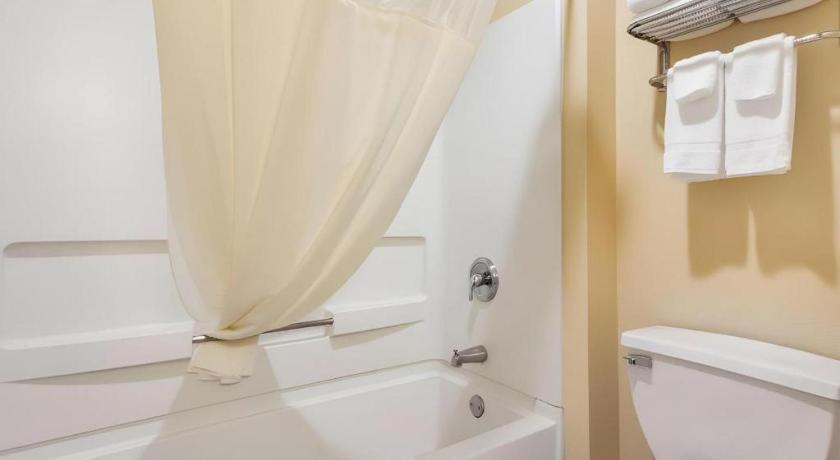 Quality Inn & Suites Arbor Eksteriør billede